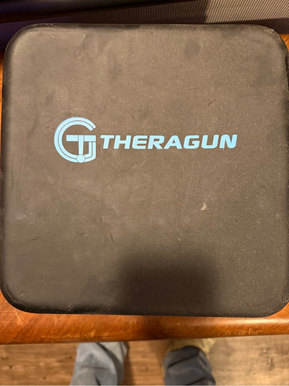 Theragun G2 Pro Massage Gun w/ 1 Battery(not charging), Charger, Case & 4 Heads
